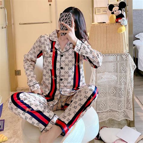 gucci pajamas set women's.